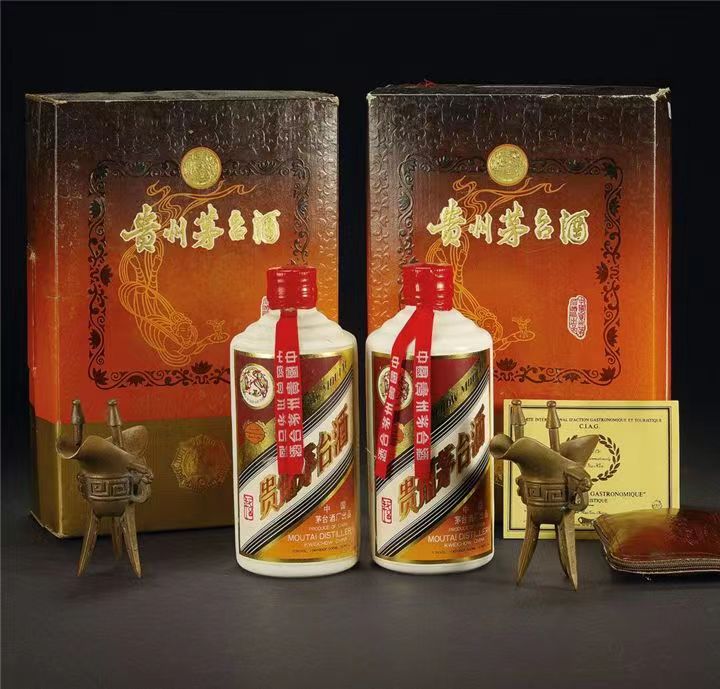 阿拉尔礼盒茅台酒回收